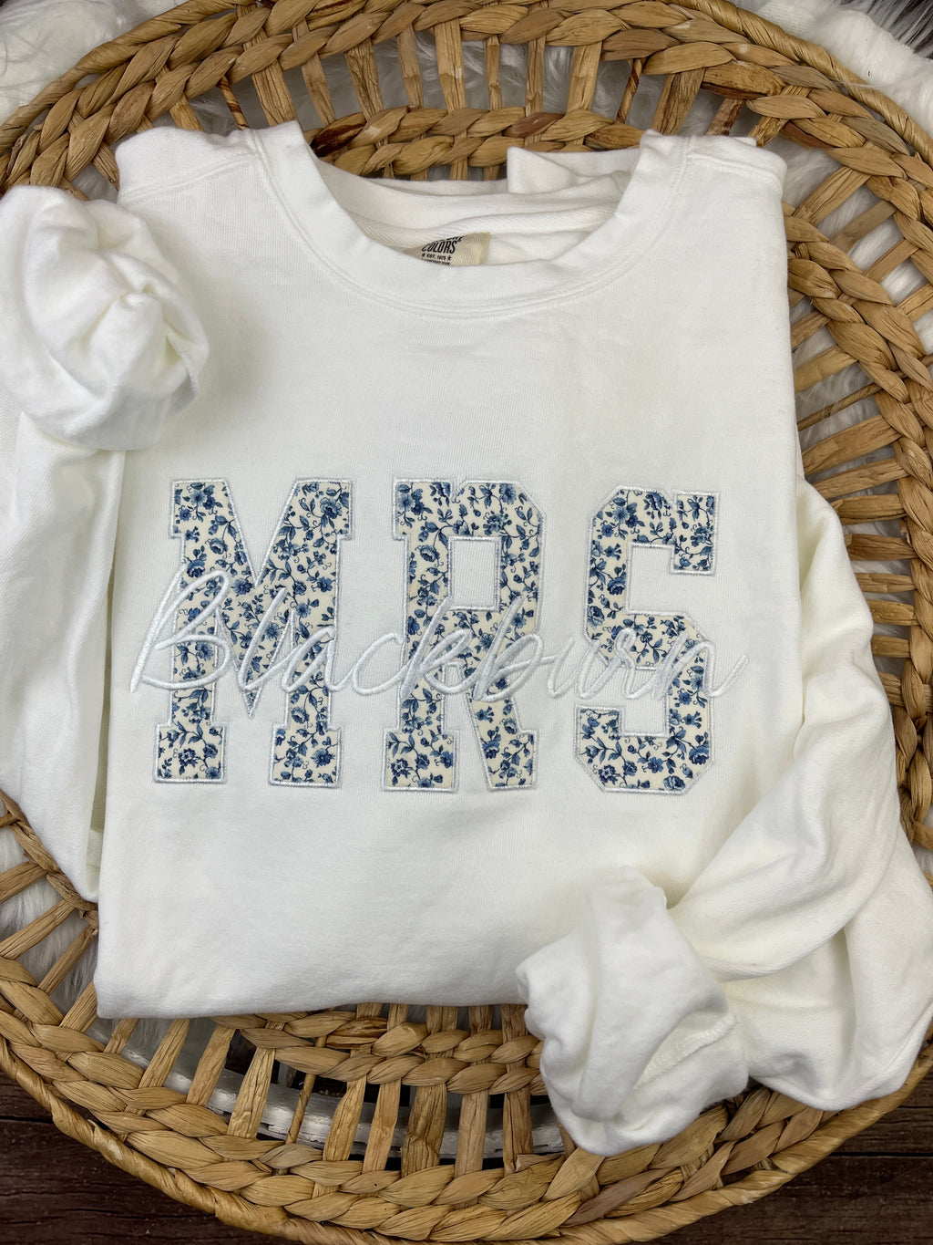 MRS embroidered sweatshirt in blue and cream monotone lettering - detail view 4