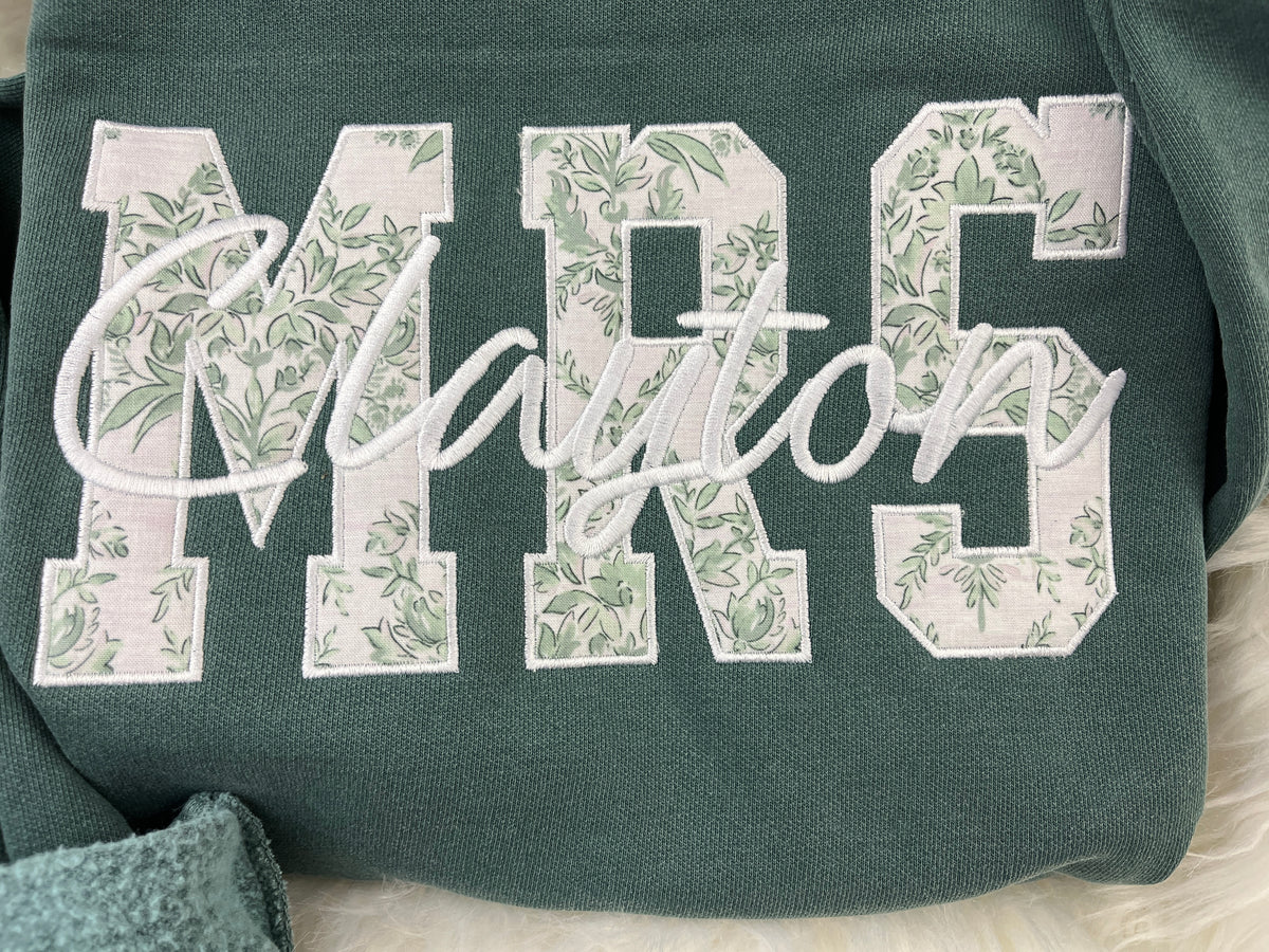 MRS applique sweatshirt in sage chinoiserie print with embroidered last name - detail view 3