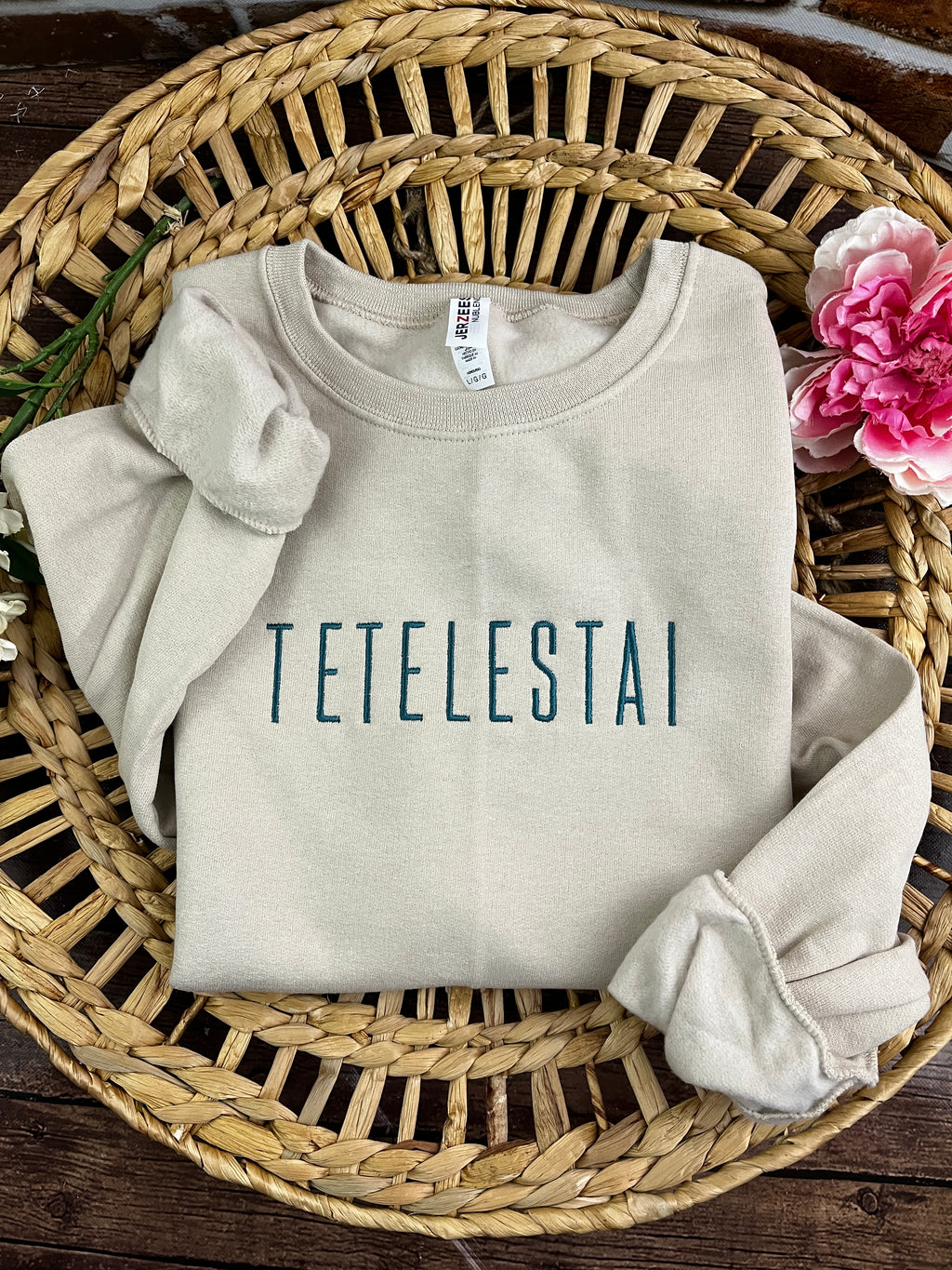 Tetelestai embroidered John 19 scripture shirt - styling option