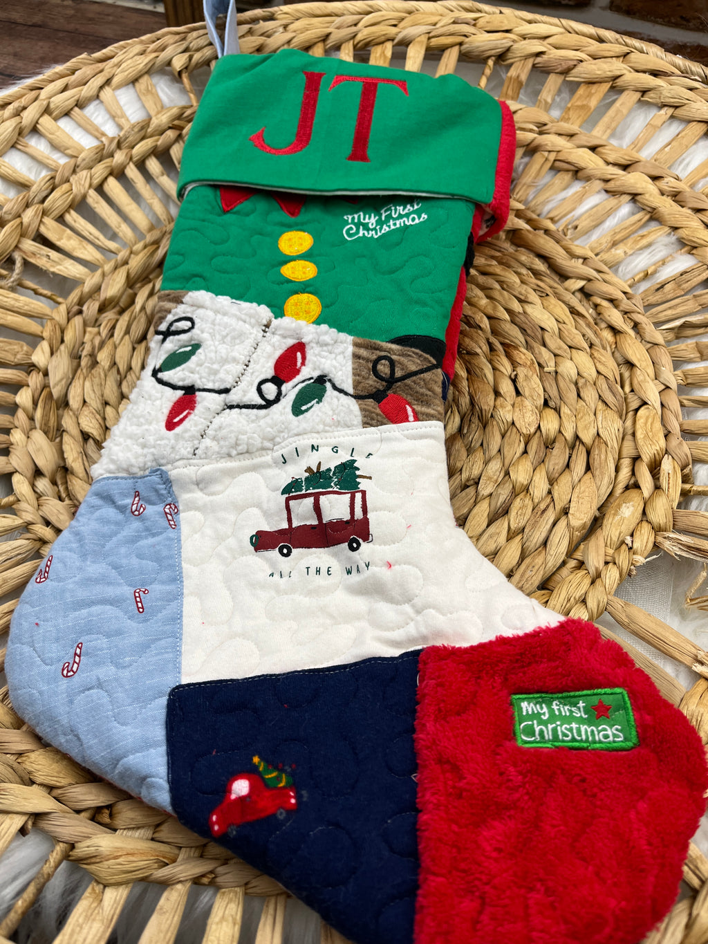 Memory keepsake Christmas stocking quilted from baby clothes with name cuff - detail view 6