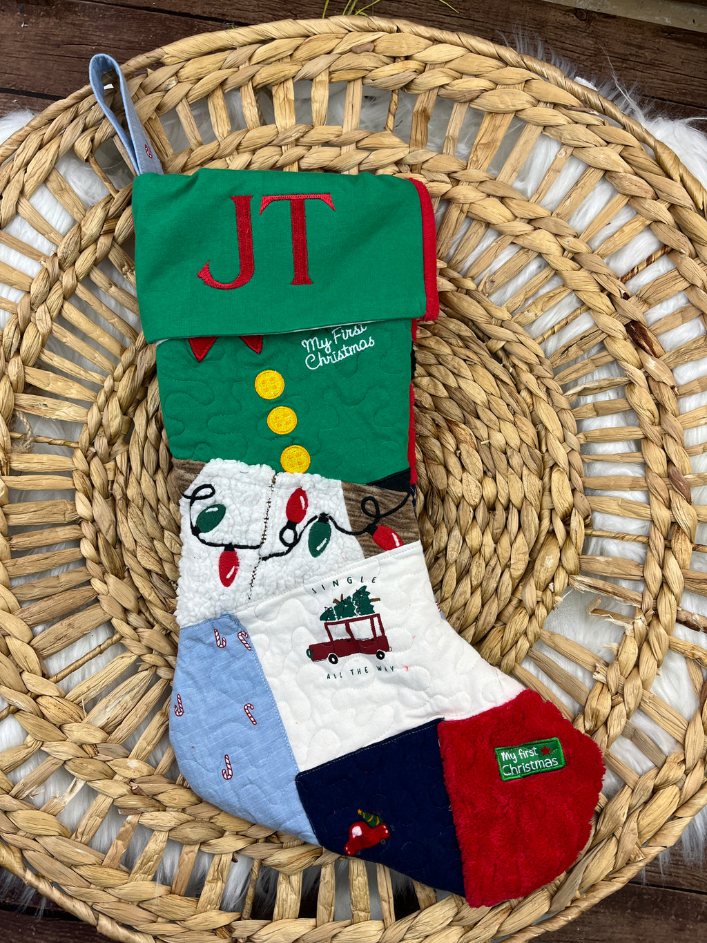 Memory keepsake Christmas stocking quilted from baby clothes with name cuff - detail view 5
