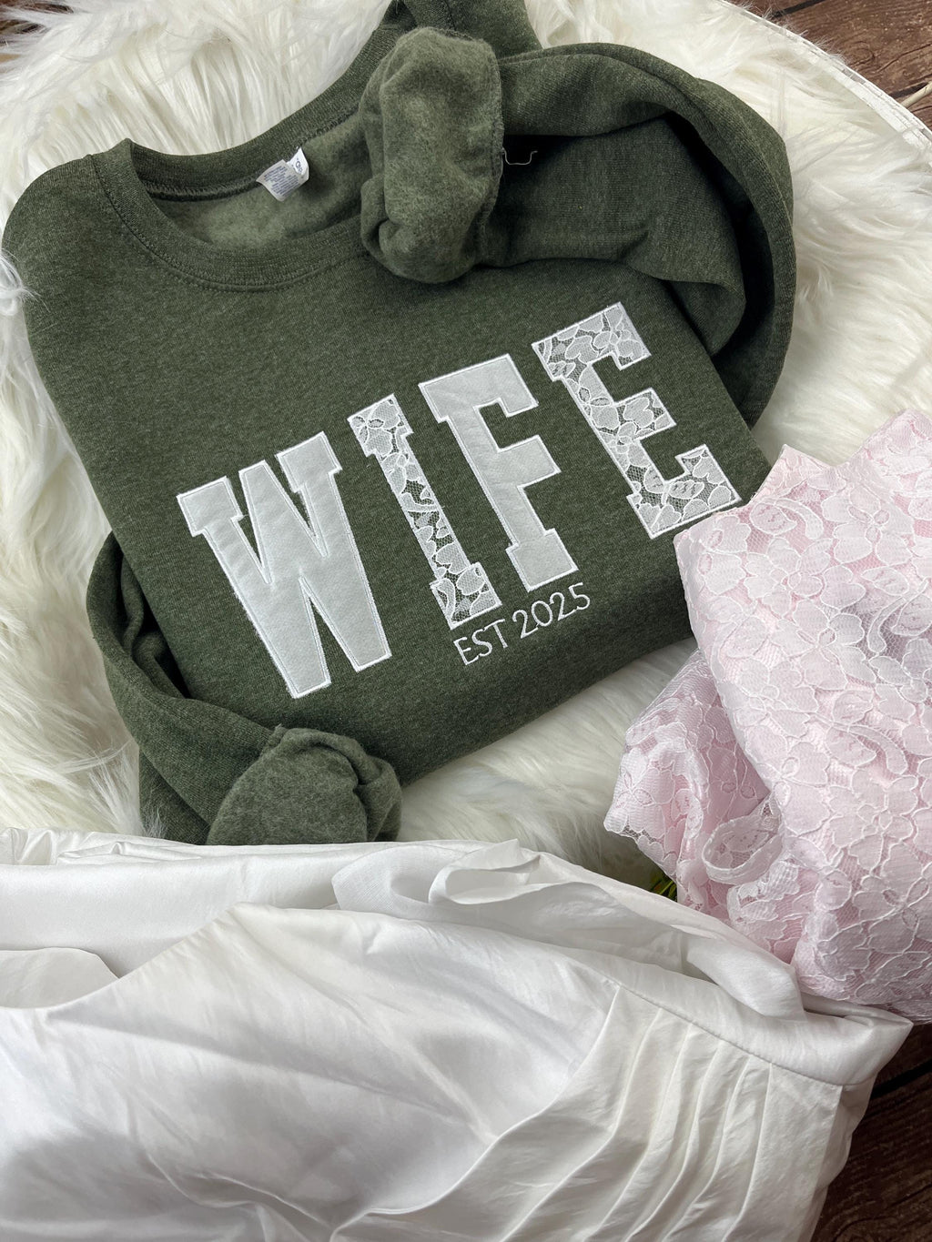 Mama baby clothes keepsake sweatshirt with custom applique made from baby outfits - view 10