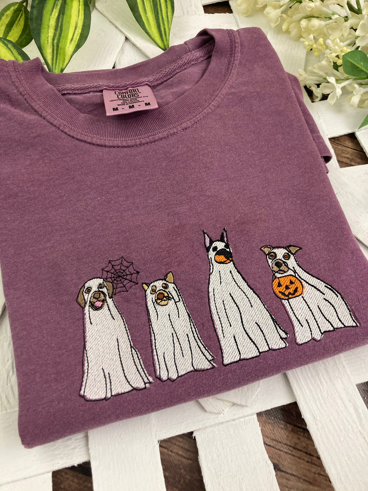 Spooky dog ghosts Halloween embroidered shirt - detail view
