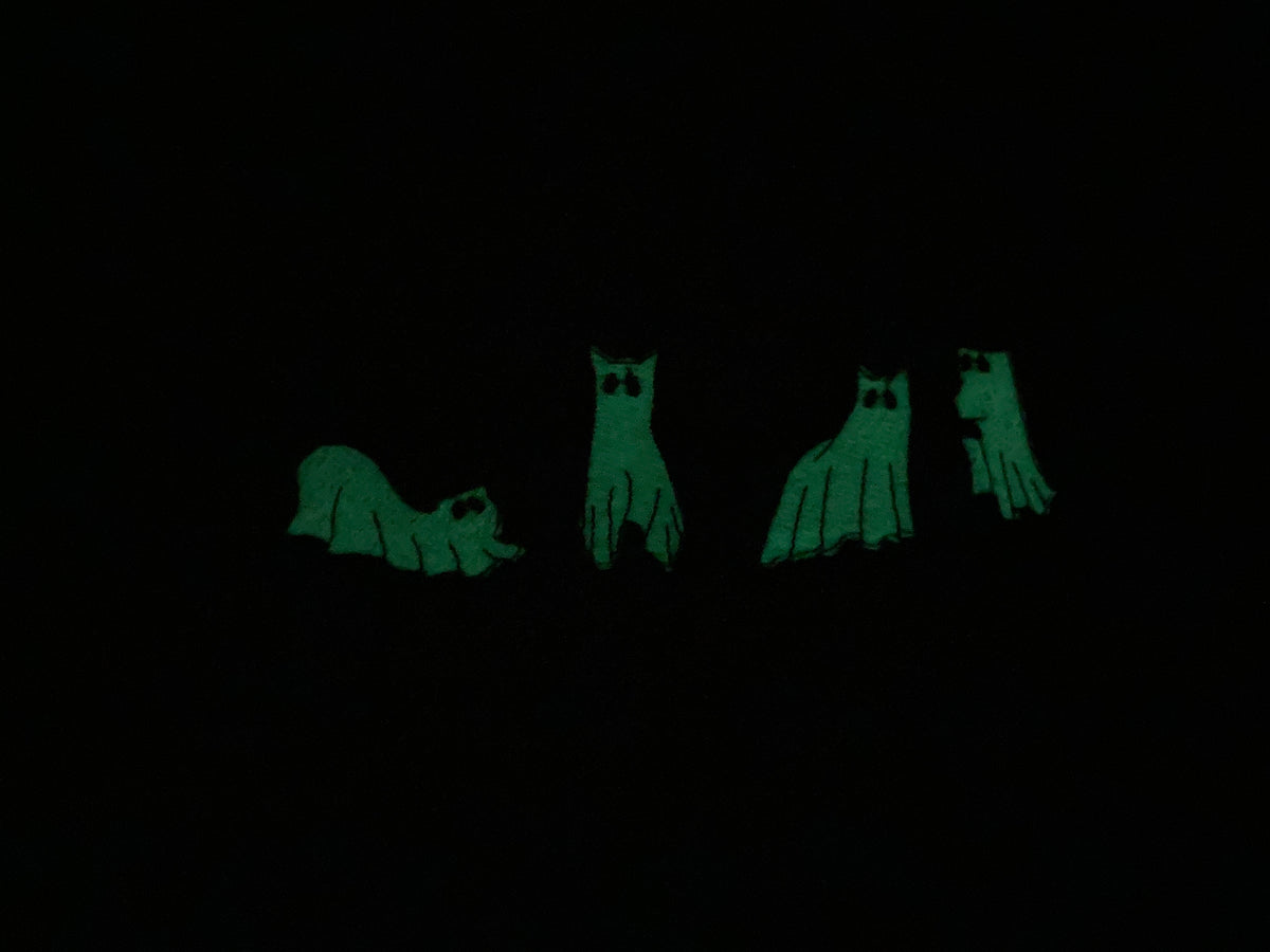Spooky cat ghosts Halloween embroidered shirt - detail view