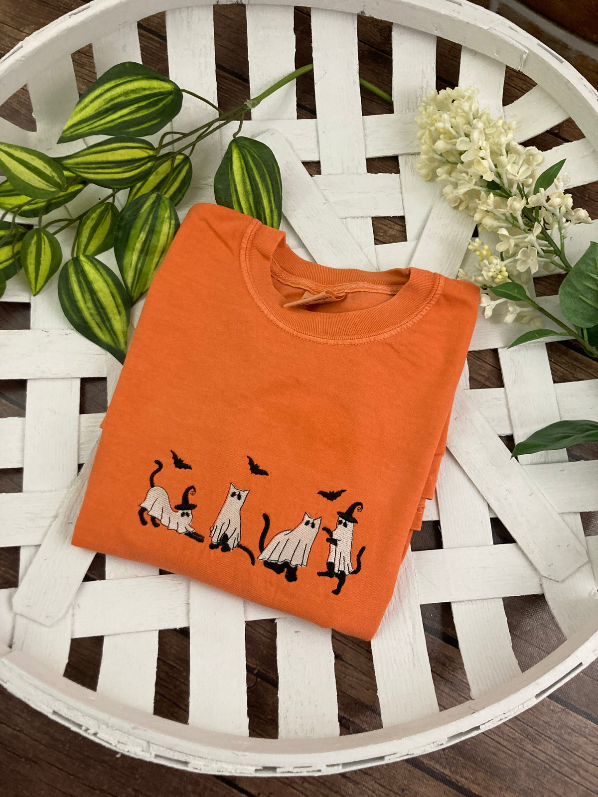 Spooky cat ghosts Halloween embroidered shirt - close up
