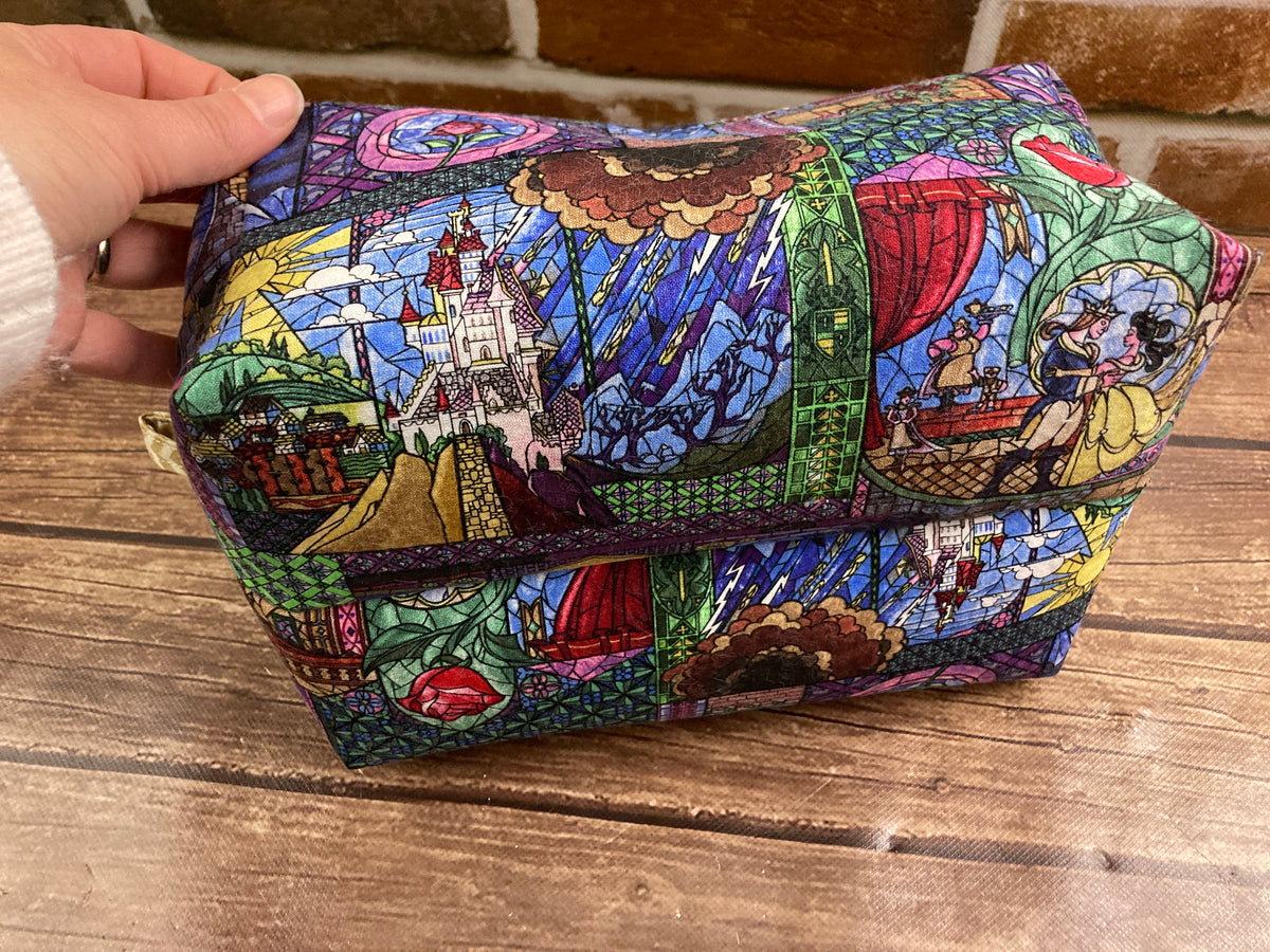 Fairy tale rose print handmade boxy zipper makeup pouch - close up